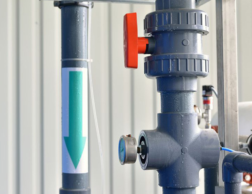 ���ܹ��������н���